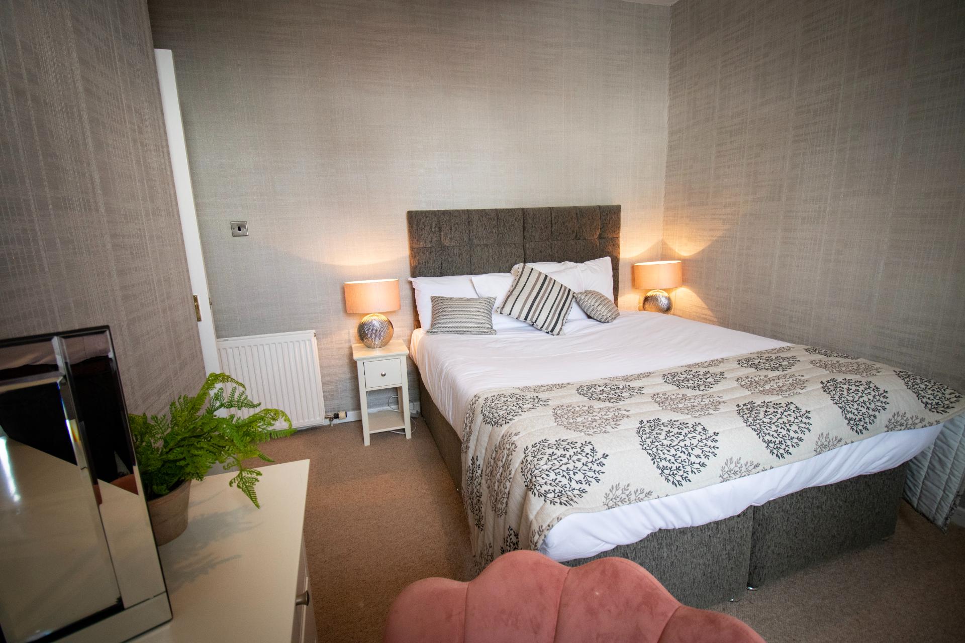 The Loans Inn Self Catering Cottage Ayrshire Bedroom