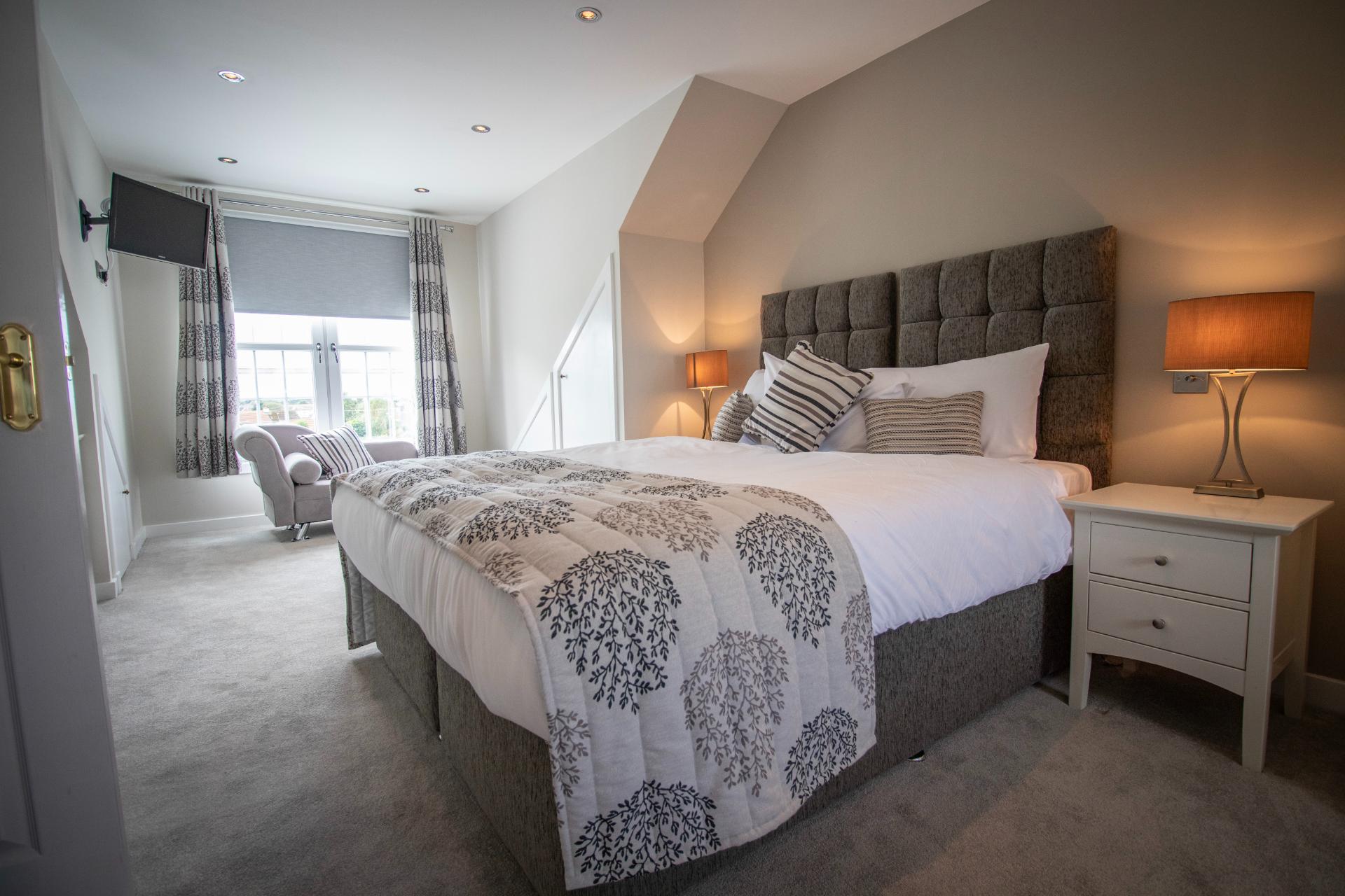 The Loans Inn Self Catering Cottage Ayrshire Bedroom