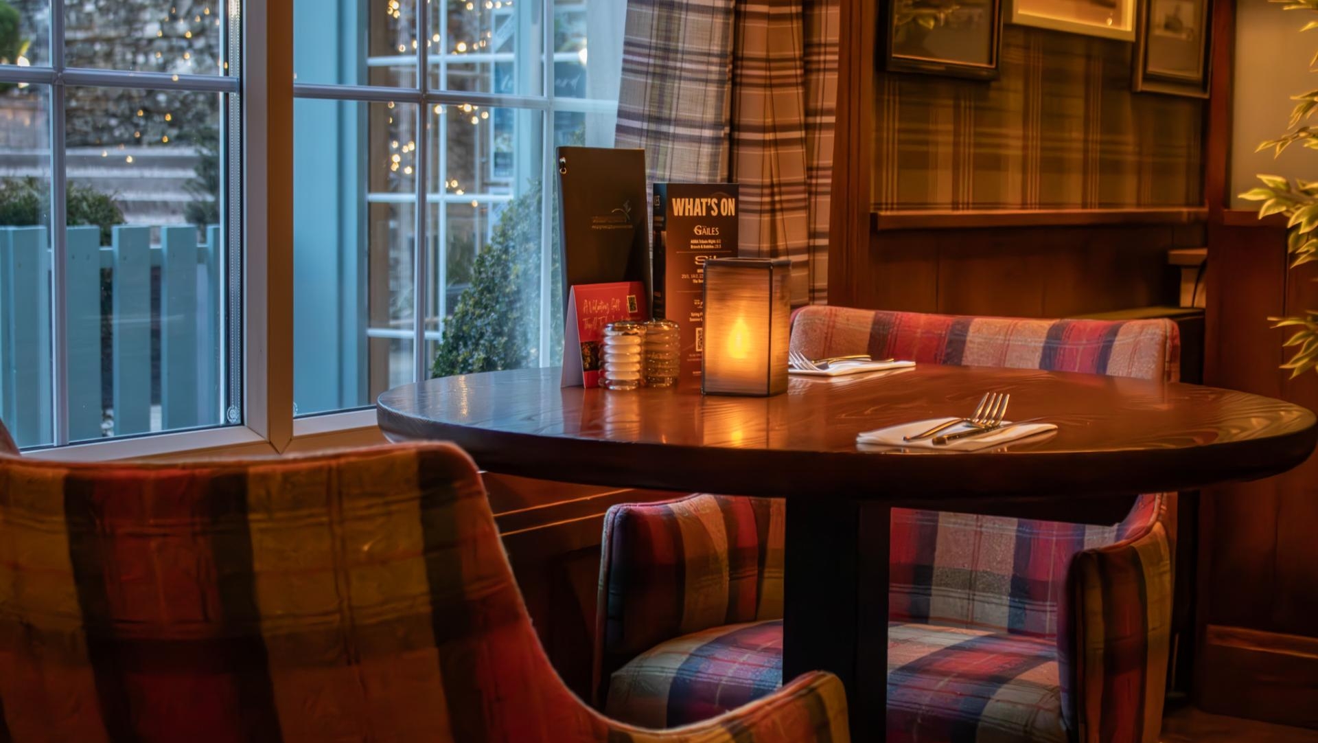 A view of a window seat in the restaurant at The Loans Inn
